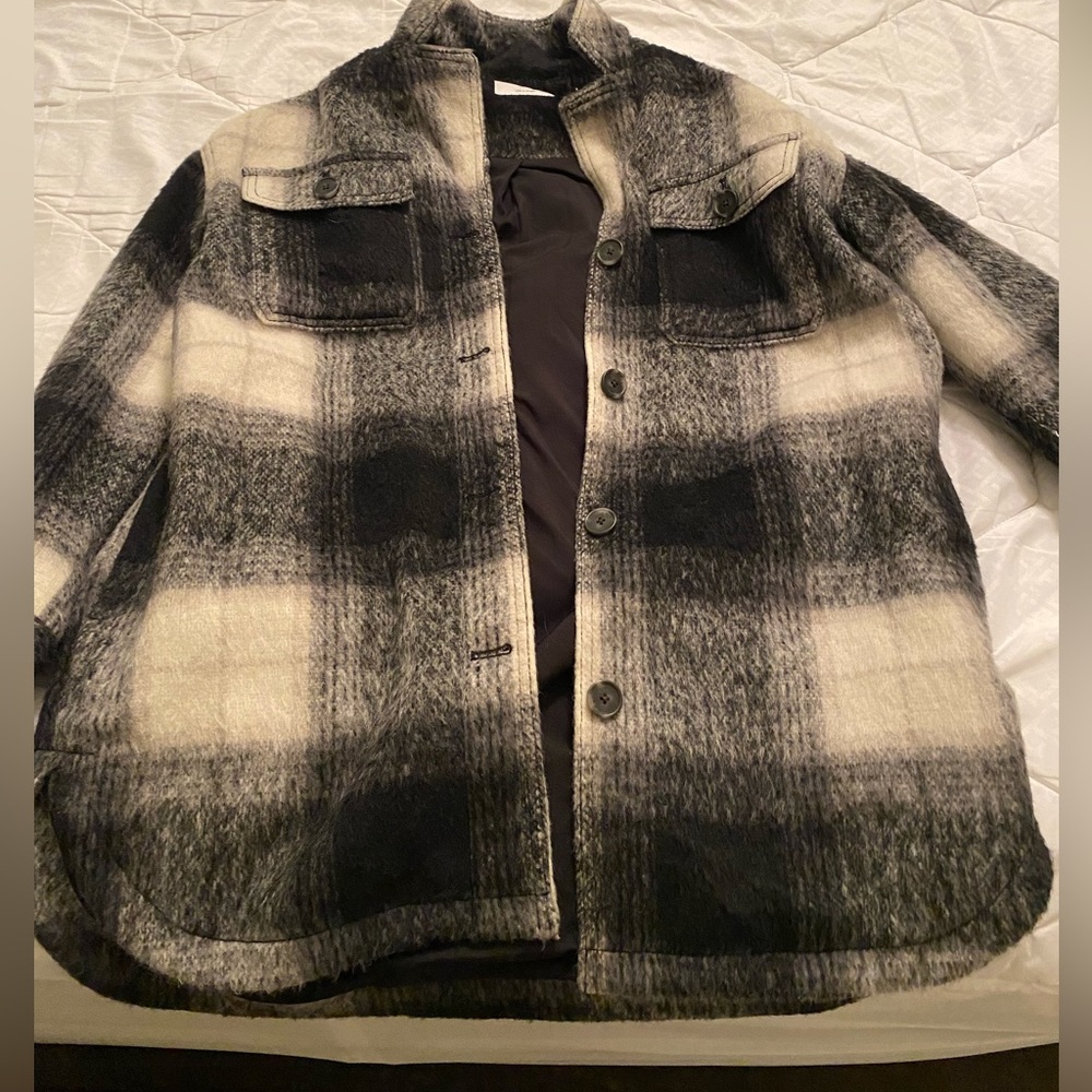 Old navy button down coat size Small